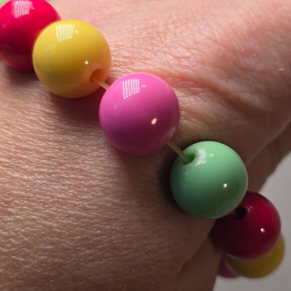 Sanrio Hello Kitty Beaded Stretch Bracelet Colorful Beads Kids Jewelry Gumball - Picture 6 of 8